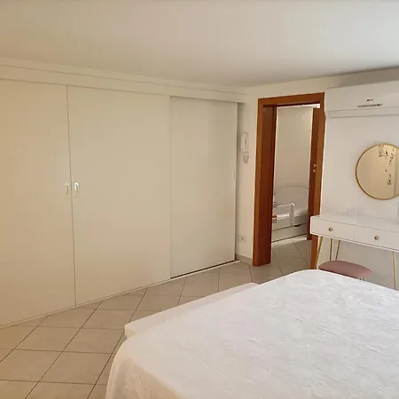 Apartment La Casa Di Kiki Mola di Bari